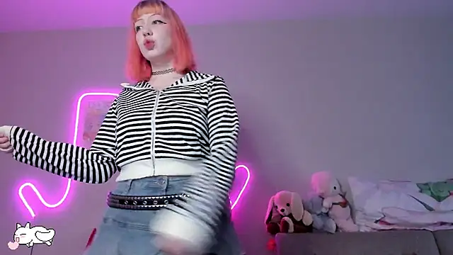 SweetieMollyy online show from 10, 11, 2025