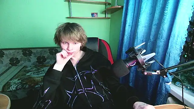 fameboyboo online show from 2, 2, 2026