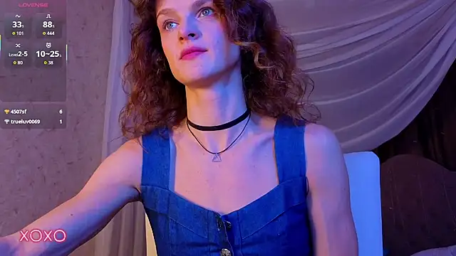 Snapshot of Soo_dreamy chatting on 3, 11, 2025 Soo dreamy online show from 3, 11, 2025