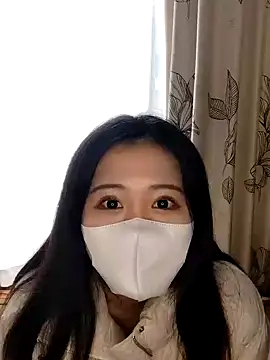 Kurage chan online show from 4, 12, 2024