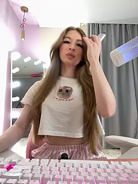 your girl next door online show from 8, 10, 2025