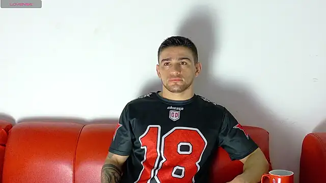 Sexy Alejandro  online show from 7, 2, 2026