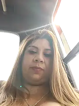 Laura-Hernandez online show from 15, 12, 2024