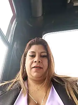 Laura-Hernandez online show from 24, 1, 2025