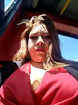 Laura-Hernandez online show from 19, 2, 2025