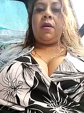 Laura-Hernandez online show from 28, 2, 2025