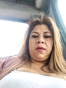 Laura-Hernandez online show from 7, 3, 2025