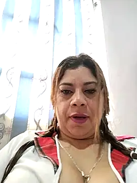 Laura-Hernandez online show from 18, 9, 2025