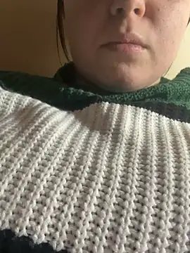 Snapshot of Chicamora chatting on 1, 1, 2025 Chicamora online show from 1, 1, 2025