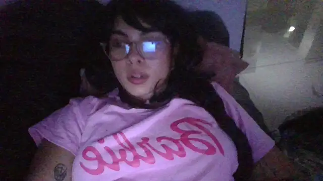 Snapshot of Kiri_Cutee chatting on 7, 2, 2025 Kiri Cutee online show from 7, 2, 2025