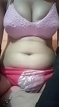 Shanvi Tyagi online show from 29, 12, 2024