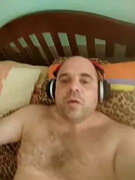 Snapshot of ChristianMouth chatting on 1, 2, 2025 ChristianMouth online show from 1, 2, 2025