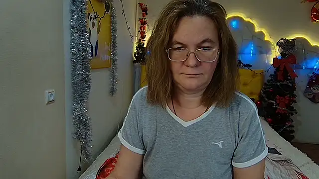 HolyMilfa online show from 1, 12, 2024