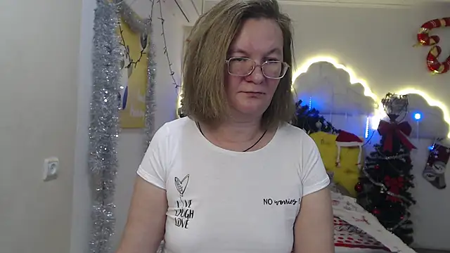 HolyMilfa online show from 26, 12, 2024