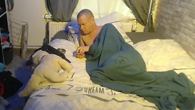 Snapshot of mikeythebestsucker chatting on 22, 1, 2025 mikeythebestsucker online show from 22, 1, 2025