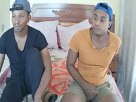 Snapshot of quincyray chatting on 24, 11, 2025 quincyray online show from 24, 11, 2025