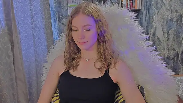 JuxxxsyBunx online show from 13, 10, 2025