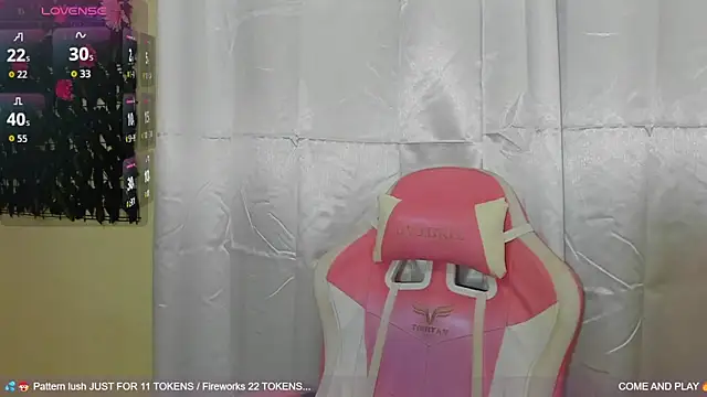 Snapshot of sweetieandjuicyy chatting on 27, 10, 2025 sweetieandjuicyy online show from 27, 10, 2025