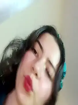 Snapshot of sweetieandjuicyy chatting on 15, 11, 2025 sweetieandjuicyy online show from 15, 11, 2025