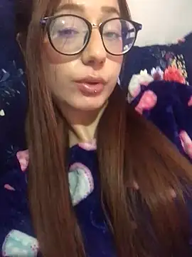 Snapshot of Trixiroy chatting on 26, 2, 2025 Trixiroy online show from 26, 2, 2025