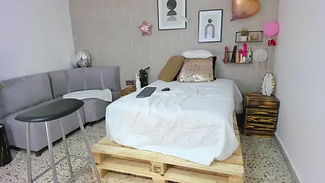 afrodita martinez online show from 22, 2, 2025