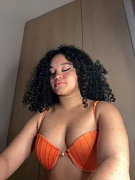 Lucy wilson5 online show from 26, 12, 2024