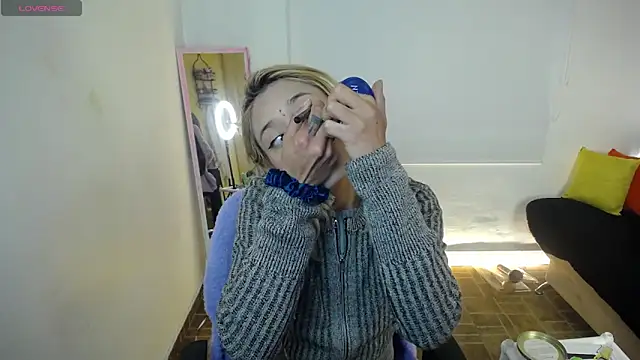 Snapshot of 911Calling chatting on 19, 12, 2024 911Calling online show from 19, 12, 2024