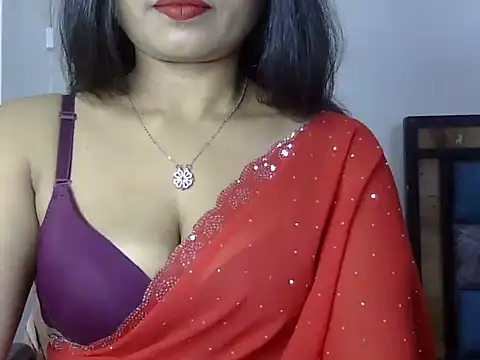Snapshot of Hot_indiangirl chatting on 18, 11, 2025 Hot indiangirl online show from 18, 11, 2025