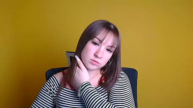 Evelina GG online show from 4, 1, 2025