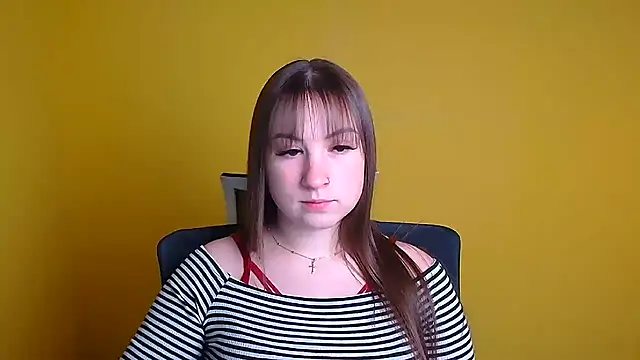 Evelina GG online show from 4, 1, 2025