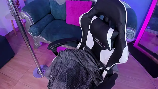 Red star8 online show from 9, 11, 2025