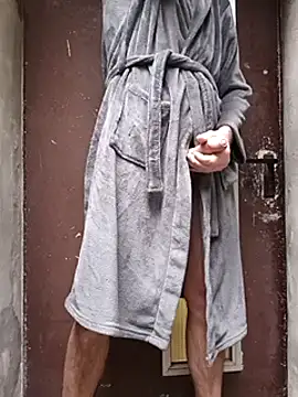 Snapshot of BesterJunge45 chatting on 24, 2, 2025 BesterJunge45 online show from 24, 2, 2025