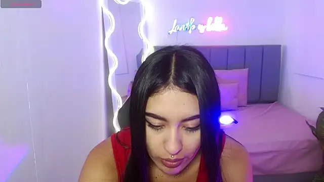 Moonshine tay online show from 20, 9, 2025