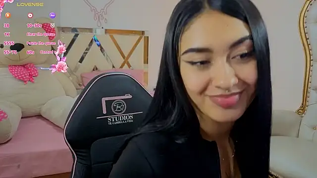 Moonshine tay online show from 22, 9, 2025