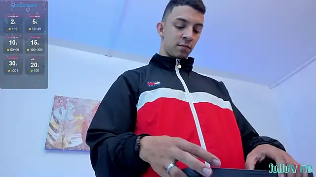 Samuel Up online show from 9, 10, 2025