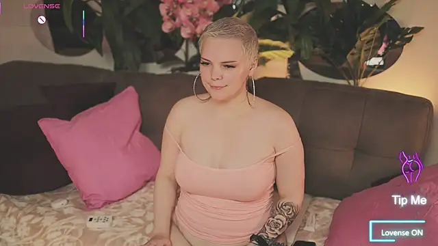 LikaBerry1 online show from 17, 10, 2025