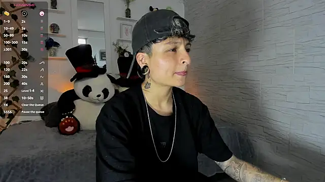 ZuryRamirez  online show from 20, 9, 2025