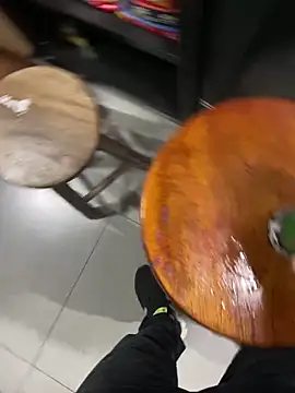 Snapshot of Hjsjsjsjjd chatting on 14, 9, 2025 Hjsjsjsjjd online show from 14, 9, 2025