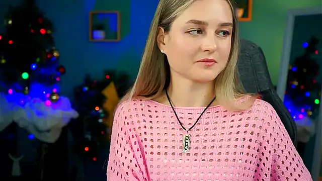 DeboraLarson online show from 17, 12, 2024