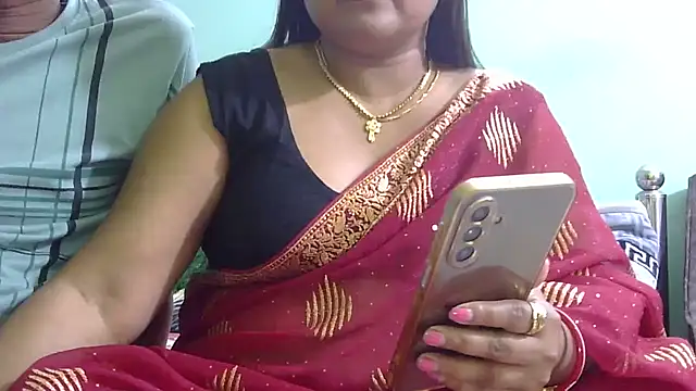 Snapshot of Couple_For_You18 chatting on 17, 2, 2026 Couple For You18 online show from 17, 2, 2026