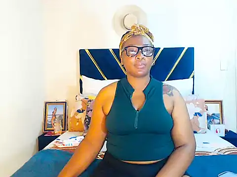 Snapshot of veronica1xxx chatting on 3, 2, 2026 veronica1xxx online show from 3, 2, 2026