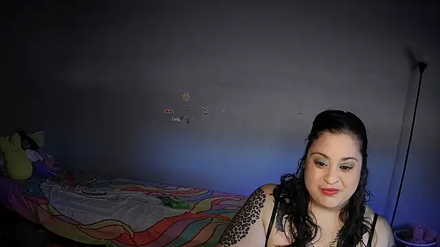 tillymarie34 online show from 27, 1, 2025