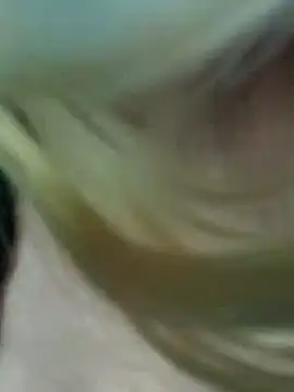 Snapshot of Mia_queenOfBlowjob chatting on 6, 12, 2024 Mia queenOfBlowjob online show from 6, 12, 2024