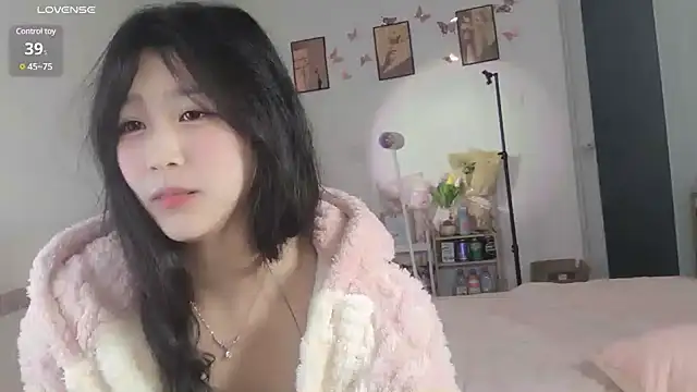 Luminous163 online show from 29, 1, 2025