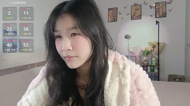 Luminous163 online show from 3, 2, 2025