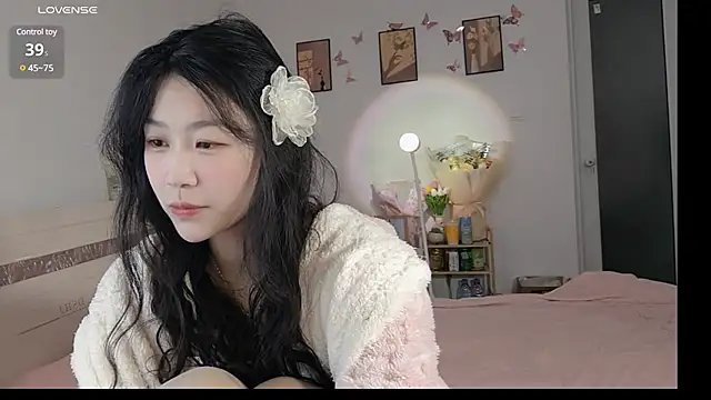 Luminous163 online show from 1, 3, 2025