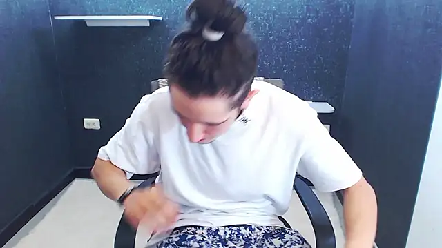 Kerverr  online show from 13, 1, 2026