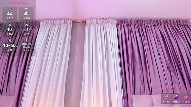 Snapshot of Allison-Bell1 chatting on 22, 1, 2025 Allison-Bell1 online show from 22, 1, 2025