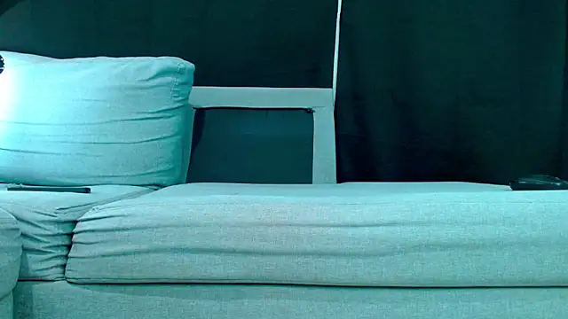 Snapshot of Danyer33 chatting on 19, 11, 2025 Danyer33 online show from 19, 11, 2025