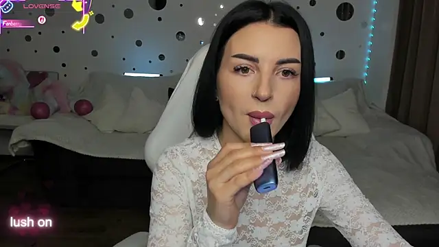 Just Mira  online show from 10, 11, 2025